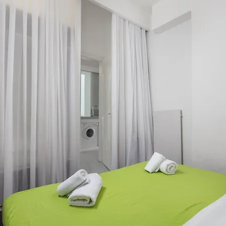 Lola Apartman Abbázia