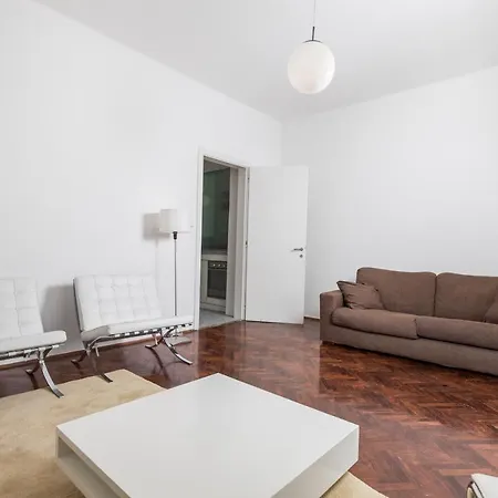 Apartman Lola